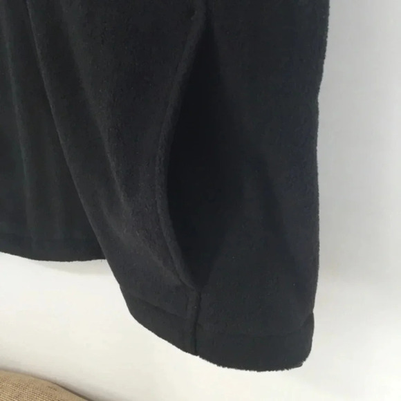 Woolrich Men’s Fleece Full Zip Vest - Picture 5 of 8